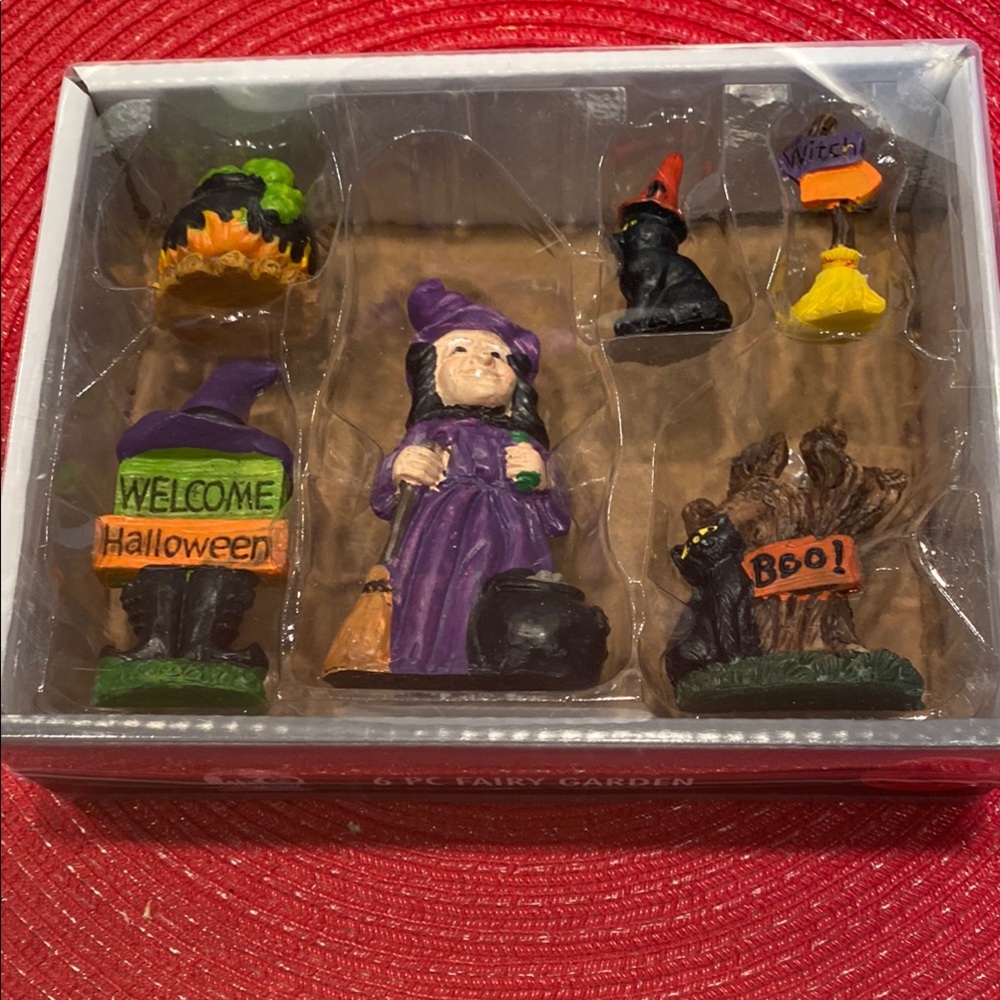NWT 6 pc. Halloween Fairy Garden